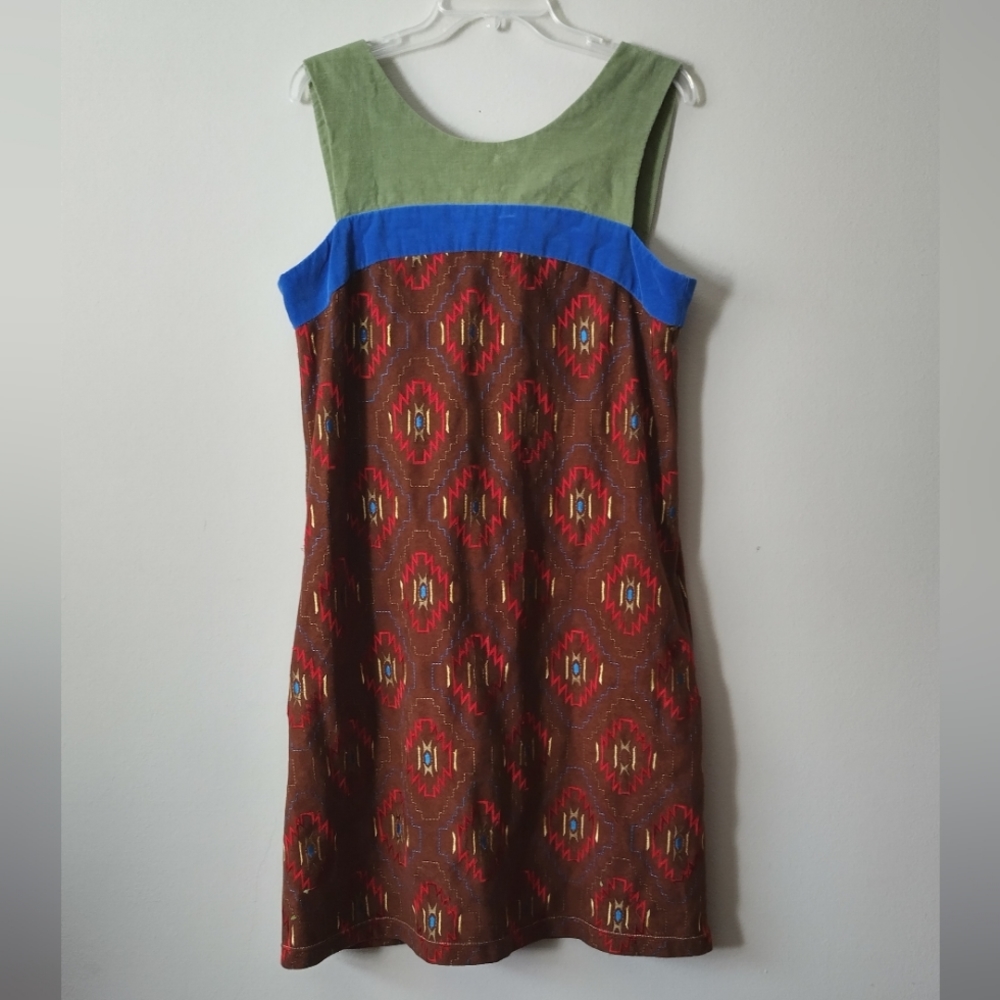 VTG 2 Piece Dress Set.